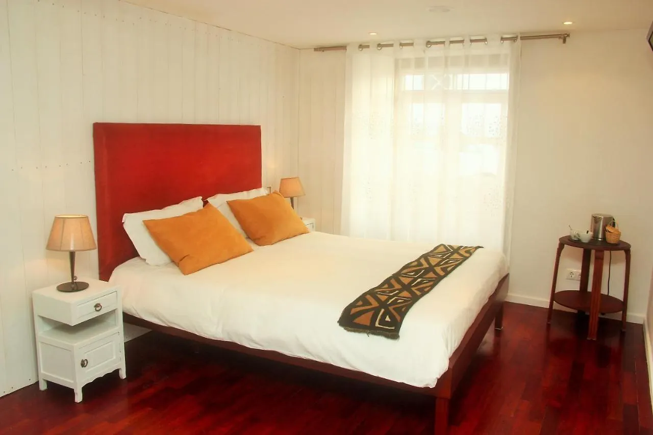 Casa de hóspedes Tavira House Hotel